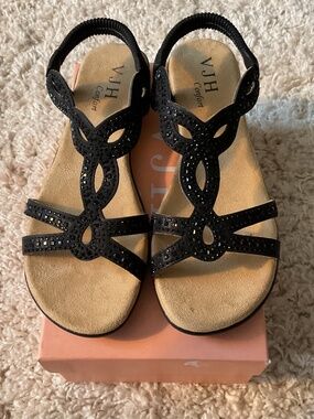 💐BNIB💐 VJH Comfort Women’s Flat Black Sandals - size 7.5
